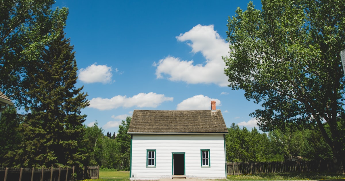 How to Analyze a Property Before Buying: A Step-by-Step Checklist